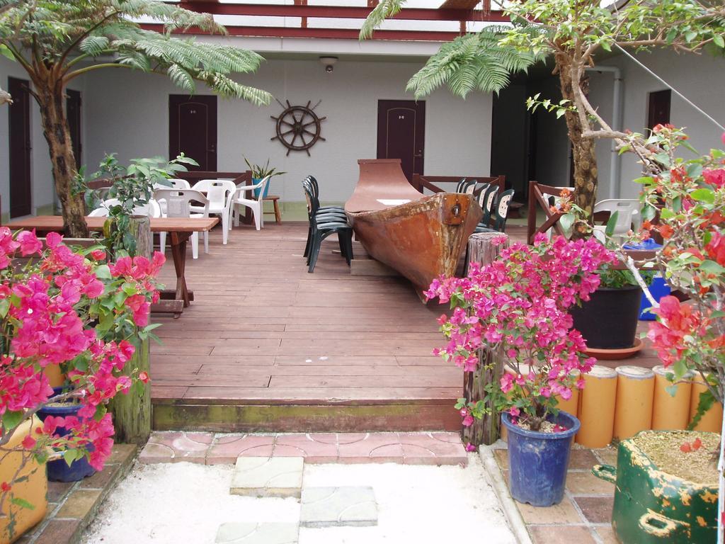 Patio House Reef Hotel Zamami Exterior foto